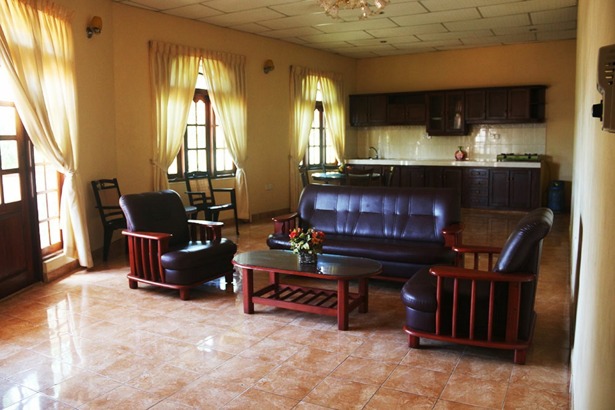 Hotel Red Rose Negombo Bagian luar foto